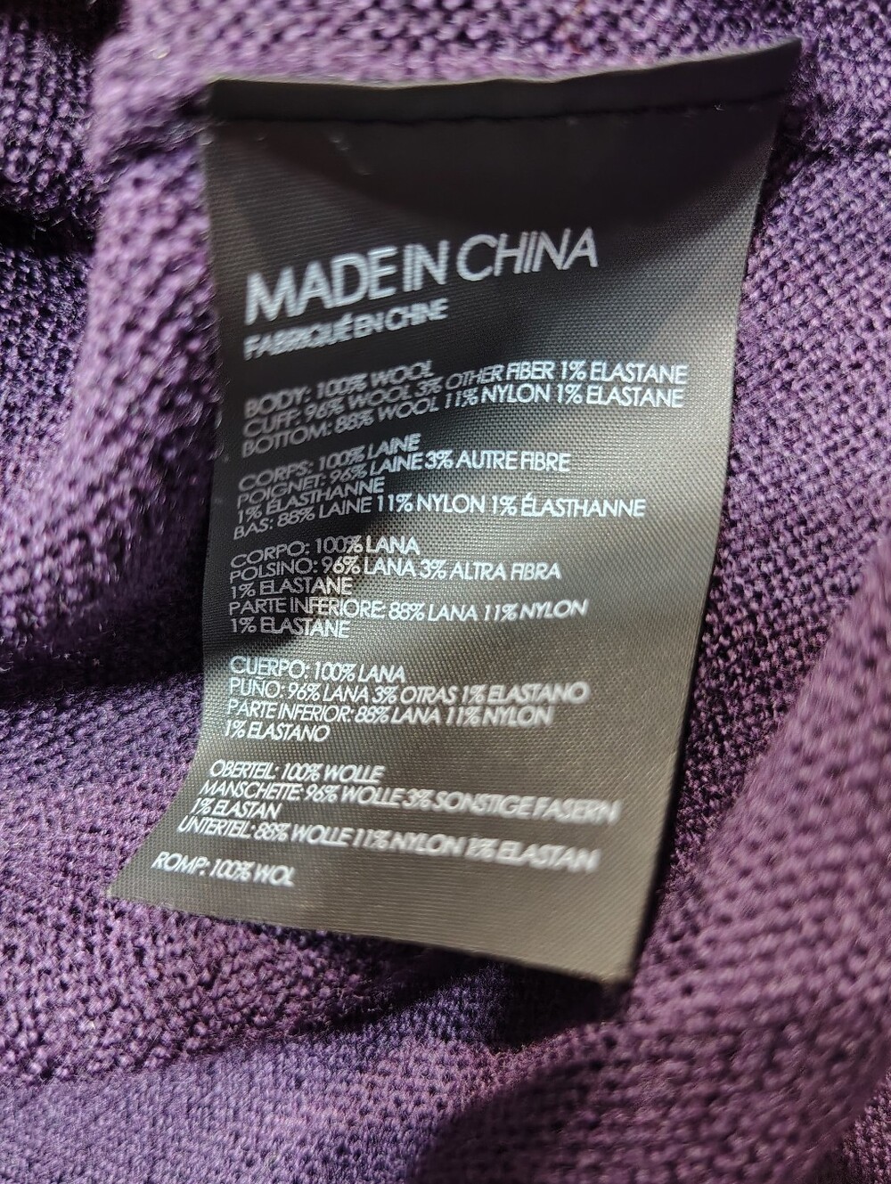 Club Monaco 100% Wool Eggplant Purple Fine Knit Crew Neck Sweater M - Picture 4 of 7